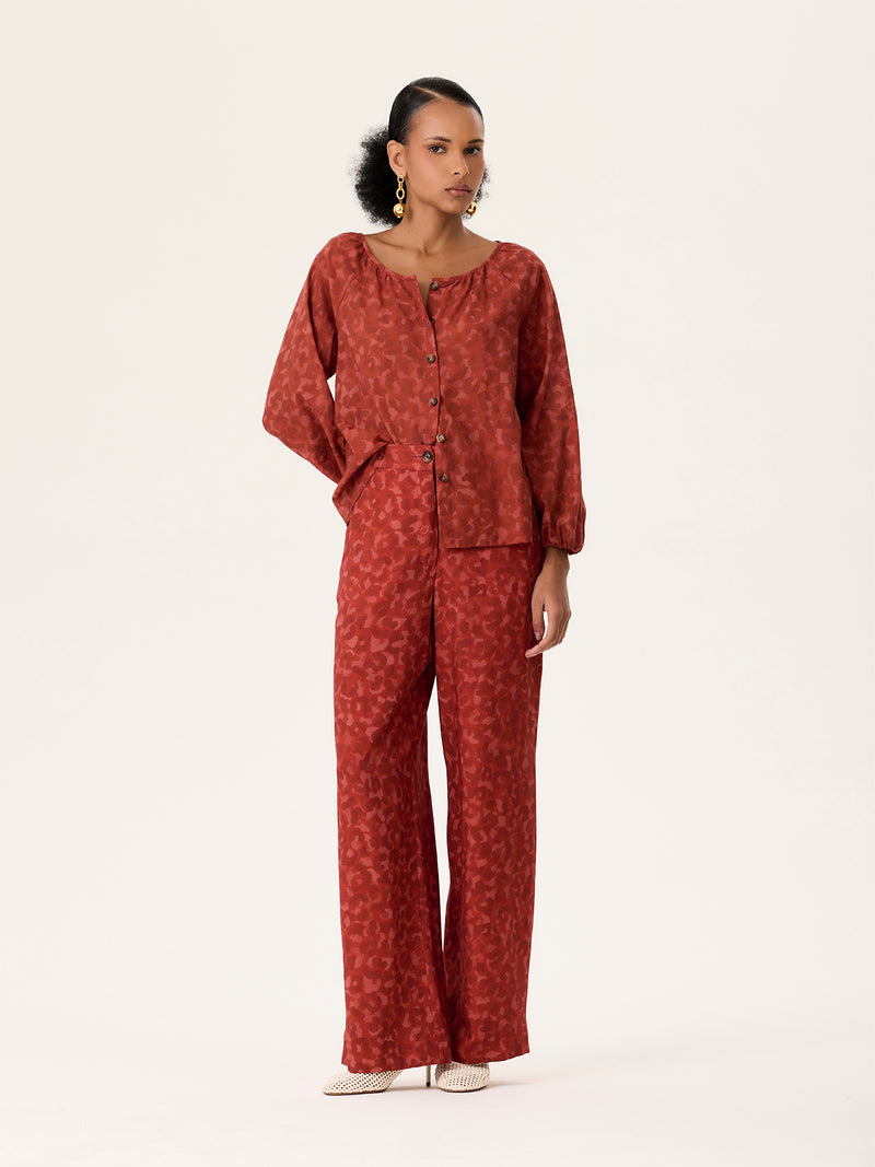 Blusa Bata Botões Oncinha