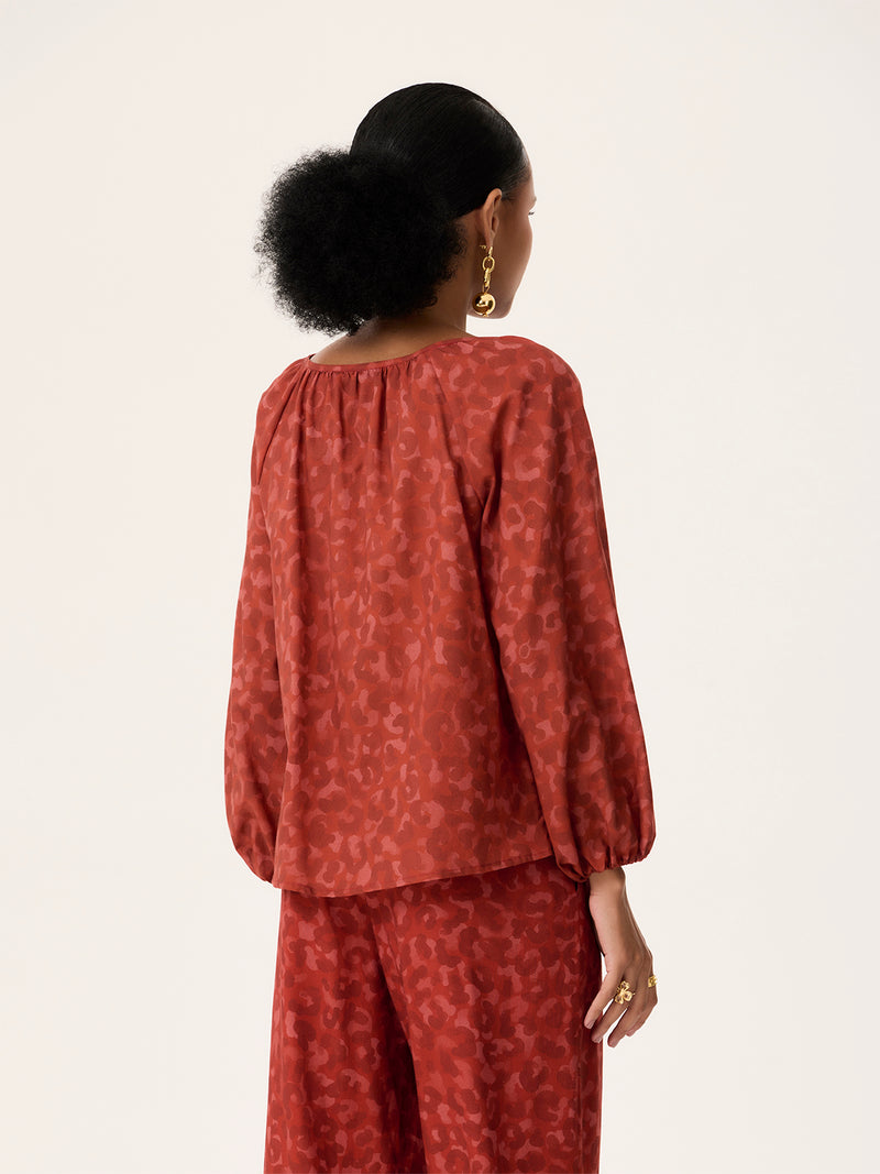 Blusa Bata Botões Oncinha