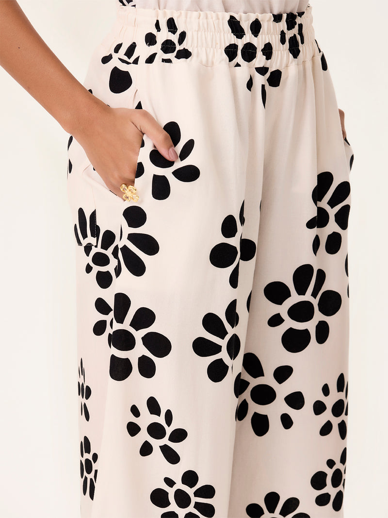 Calça Elástico Flare Flora